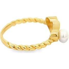 18K Yellow Gold Heart and Pearl Ring