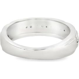 Custom-made men’s ring in 14K white gold with natural diamonds