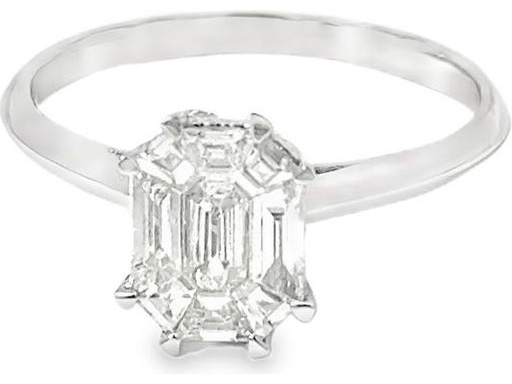 18K White Gold Ring with Natural Emerald-Cut Cluster Diamonds