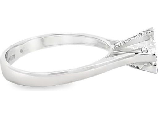 18K White Gold Ring with Natural Round Diamond and Accent Diamonds in Star Setting