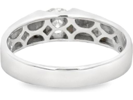 18K White Gold Men's Ring with GIA Certified Natural Round Diamond