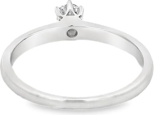 18K White Gold Classic Solitaire Ring with Natural Round Diamond in 6-Prong Setting