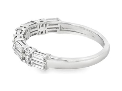 18K White Gold Band Ring with Natural Round and Baguette Diamonds