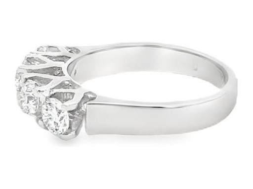 18K White Gold Four-Stone Ring with Natural Round Diamonds and Decorative Gallery Design