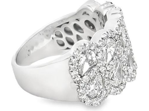 18K White Gold Wide Band Ring with Natural Pear-Shaped and Round Diamonds