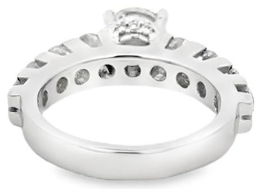 18K White Gold Engagement Ring with GIA-Certified Natural Center Diamond and Side Diamonds