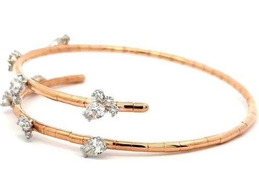 18K Rose Gold Bangle Bracelet with Alternating Natural Pear-Shaped and Round Diamonds
