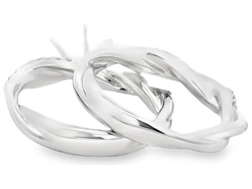 18K White Gold Twisted Two-Piece Ring Set with Natural Round Diamonds – Center Stone Customizable