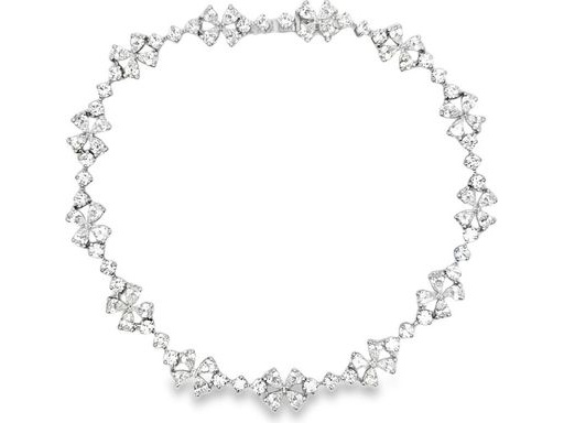 18K White Gold Floral Diamond Bracelet with Natural Pear-Shaped and Round Diamonds
