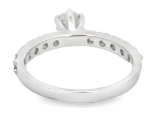 18K White Gold Solitaire Engagement Ring with Natural Round Diamonds and Pavé Band