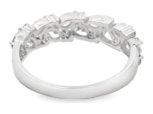 18K White Gold Cluster Ring with Natural Pear-Shaped and Round Diamonds