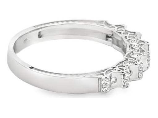 18K White Gold Eternity Band with Natural Round Brilliant Diamonds