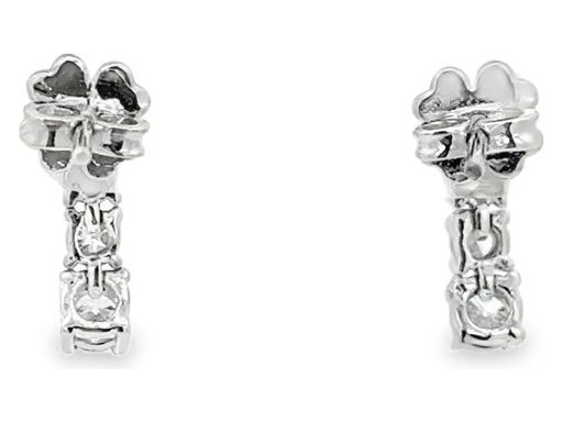 18K White Gold Short Drop Earrings with Natural Round Diamonds in Prong Setting