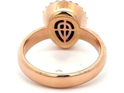 18K Rose Gold Ring with Oval Cabochon Malachite and Pavé-Set Natural Diamonds