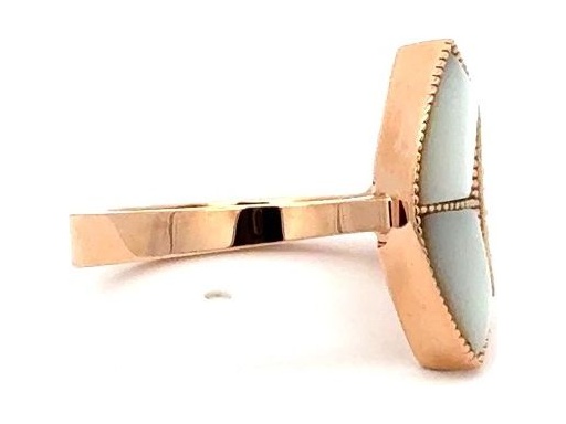 18K Rose Gold Fan-Shaped Ring with Natural Diamonds and Mother-of-Pearl Inlay