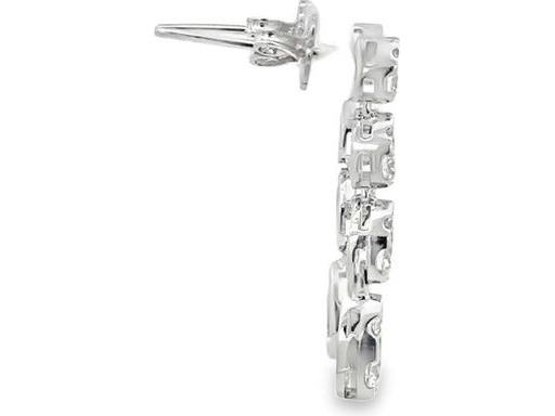 18K White Gold Drop Earrings with Natural Round Diamonds in Graduated Layout