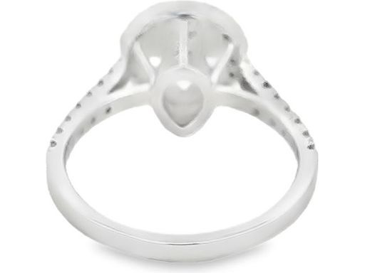 18K White Gold Pear-Shaped Cluster Ring with Natural Marquise, Princess-cut, Pear-shaped and Round Diamonds