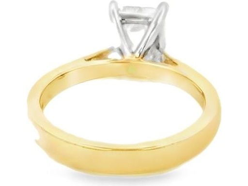 2 Carat Emerald Cut Natural Diamond Ring in 18K Yellow Gold