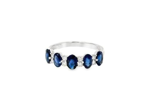 Platinum 900 Band Ring with Natural Blue Sapphires and Round-Cut Diamonds