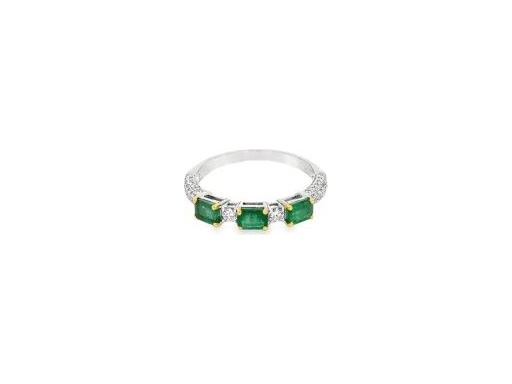 18K White Gold Ring Featuring Natural Diamonds and Emeralds
